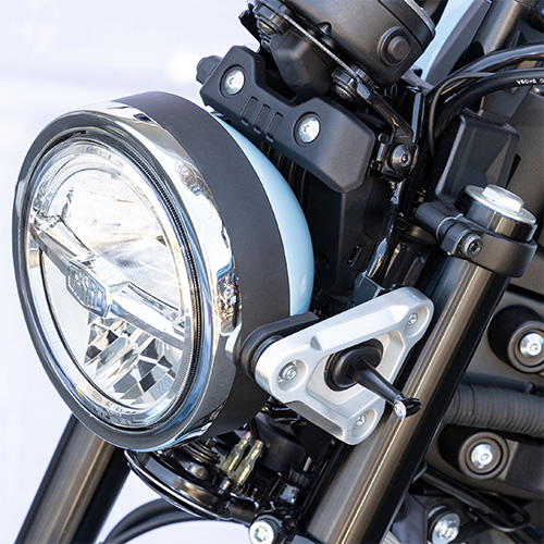 ヘッドライトリム スチール メッキ XSR125