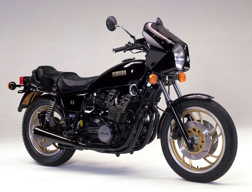 SR400 CraftBuild外装セット&ブラッククロムメッキセット - バイク用品