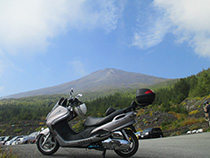 秋空と富士山