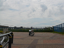高い空