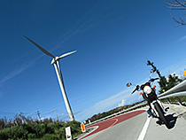 風車とバイク