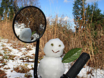初雪だるま
