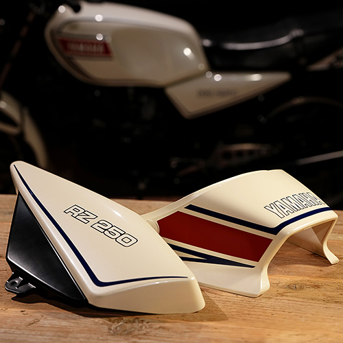 RZ250復刻サイドカバー＆テールカウルセット