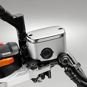 ワイズギア マスターシリンダーカバー 4D9 マジェスティ SG20J