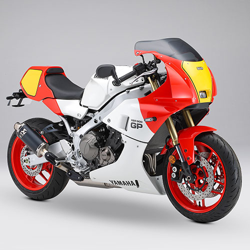 アクラポビッチフルエキゾーストマフラー XSR900GP