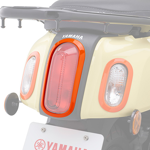 テールライトリングカバー